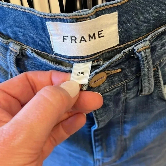 Frame Le Sylvie Slender Straight-Sz 25 - Picture 3 of 6